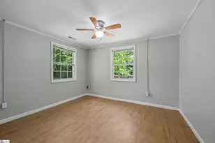 302 Churchill Cir, Greenville, SC 29605 - Photo 10
