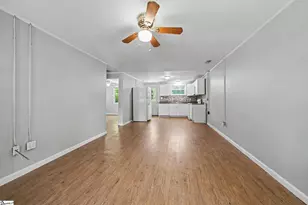 302 Churchill Cir, Greenville, SC 29605 - Photo 4