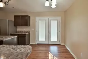 136 W Corley Ln, Spartanburg, SC 29303 - Photo 8