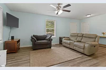 300 Burgess School Road, Pelzer, SC 29669 - Photo 6