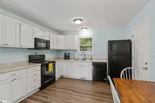 300 Burgess School Rd, Pelzer, SC 29669 - Photo 12