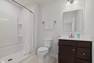 230 Bending Branch Rd, Greenville, SC 29605 - Photo 16