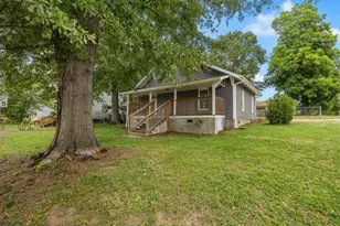 207 Poole St, Woodruff, SC 29388 - Photo 2