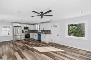 29 Baxter St, Greenville, SC 29607 - Photo 4