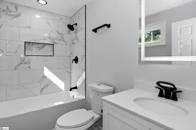 29 Baxter Street, Greenville, SC 29707 - Photo 8
