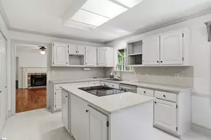 310 Hammett Rd, Greer, SC 29650 - Photo 10