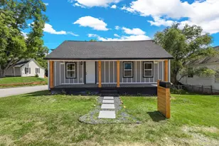 605 Gray St, Woodruff, SC 29388 - Photo 1