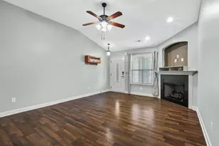 618 Chastine Dr, Spartanburg, SC 29301 - Photo 8