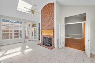 111 W Woodglen Road, Spartanburg, SC 29301 - Photo 12
