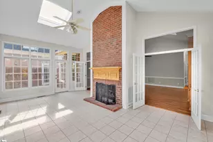111 W Woodglen Rd, Spartanburg, SC 29301 - Photo 12
