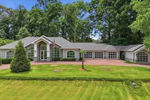 102 Greenleaf Ln, Easley, SC 29642 - Photo 2