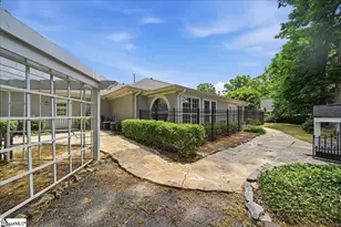 102 Greenleaf Ln, Easley, SC 29642 - Photo 34