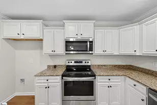 14 Snowy Ct, Fountain Inn, SC 29644 - Photo 10