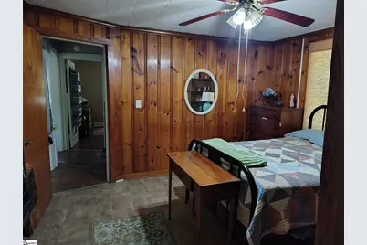 18304 25 Highway, Ware Shoals, SC 29692 - Photo 10