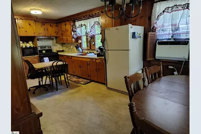 18304 25 Highway, Ware Shoals, SC 29692 - Photo 4