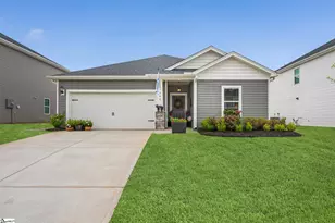 300 Lavinia Cir, Duncan, SC 29334 - Photo 1