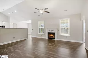 403 Wisteria Ct, Williamston, SC 29697 - Photo 4