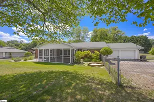 205 Meadow Ln, Easley, SC 29642 - Photo 46
