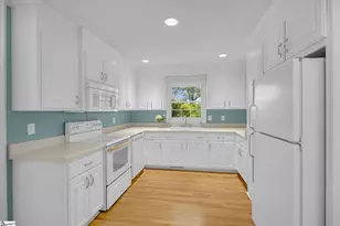 205 Meadow Ln, Easley, SC 29642 - Photo 18