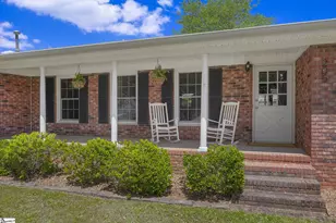 205 Meadow Ln, Easley, SC 29642 - Photo 6