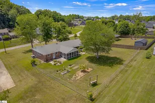 205 Meadow Ln, Easley, SC 29642 - Photo 48