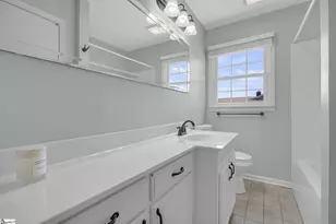 205 Meadow Ln, Easley, SC 29642 - Photo 34