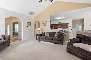 6 Fount De Leon Ct, Fountain Inn, SC 29644 - Photo 8