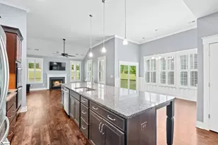 139 Quail Creek Dr, Greer, SC 29650 - Photo 6