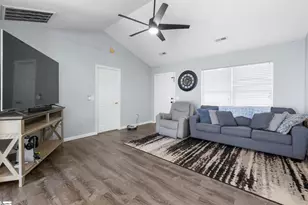157 Bufflehead Cir, Liberty, SC 29657 - Photo 6