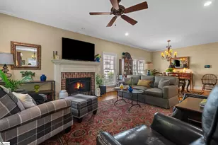 5 Club Dr, Greenville, SC 29605 - Photo 2