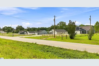 18034 Hwy 101 S, Gray Court, SC 29645 - Photo 18