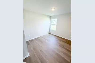 18034 Hwy 101 S, Gray Court, SC 29645 - Photo 8