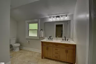 205 Mountain View St, Westminster, SC 29693 - Photo 18