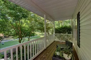 2011 Ridgeview Ln, Seneca, SC 29678 - Photo 8