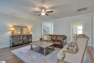 160 Scotts Bluff Dr, Simpsonville, SC 29681 - Photo 14