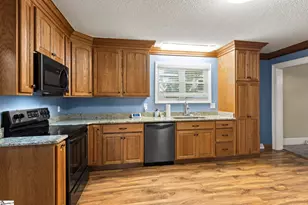 303 Blair St, Easley, SC 29640 - Photo 6