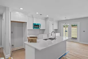 217 Buckingham Rd, Duncan, SC 29334 - Photo 10