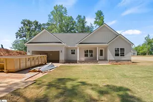 213 Buckinghan Rd, Duncan, SC 29334 - Photo 1