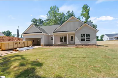 213 Buckinghan Road, Duncan, SC 29334 - Photo 2