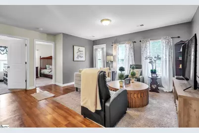319 Alice Avenue, Greenville, SC 29611 - Photo 6