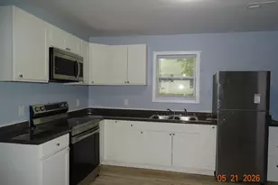 160 Dunbar St, Wellford, SC 29385 - Photo 6