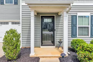 14 Torrington Dr, Greenville, SC 29617 - Photo 2