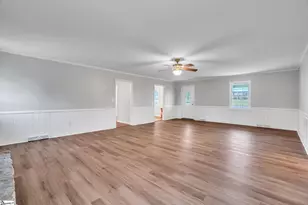 511 Clarendon Dr, Easley, SC 29642 - Photo 4