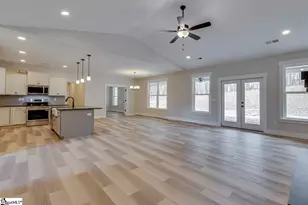 320 Jones Kelley Rd, Travelers Rest, SC 29690 - Photo 22