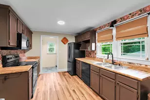 416 W Belvue Rd, Greenville, SC 29609 - Photo 10