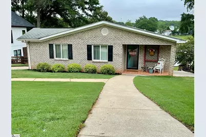 155 Lakeview Drive, Inman, SC 29349 - Photo 1