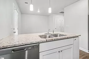 639 Blossom Run Dr, Spartanburg, SC 29307 - Photo 12