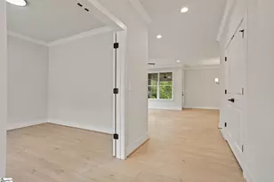 8 Mercy Dr, Greenville, SC 29607 - Photo 4