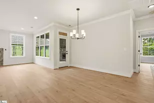 8 Mercy Dr, Greenville, SC 29607 - Photo 10