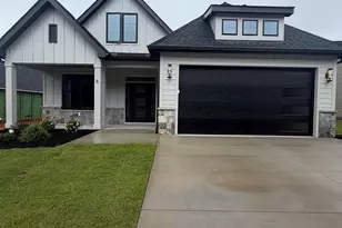 8 Mercy Dr, Greenville, SC 29607 - Photo 1